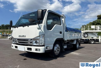 Isuzu ELF VAN