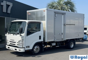 Isuzu ELF VAN