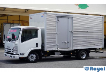 Isuzu ELF VAN