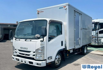 Isuzu ELF VAN