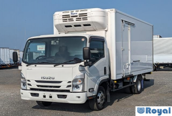Isuzu ELF VAN