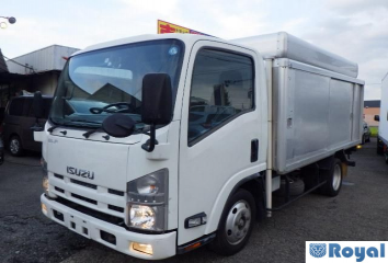 Isuzu ELF VAN