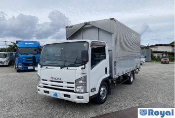 Isuzu ELF VAN