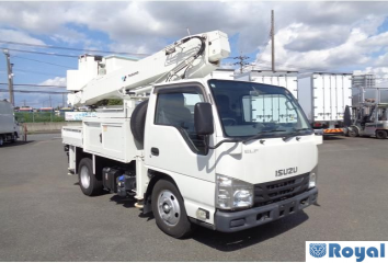 Isuzu ELF VAN