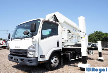 Isuzu ELF VAN