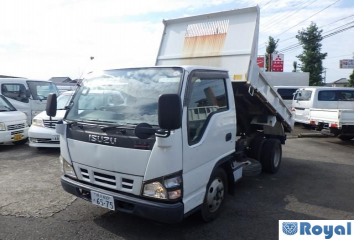 Isuzu ELF VAN