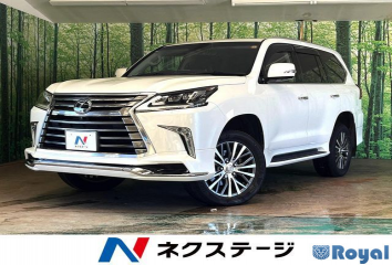 Lexus LX