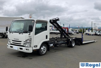 Isuzu ELF VAN
