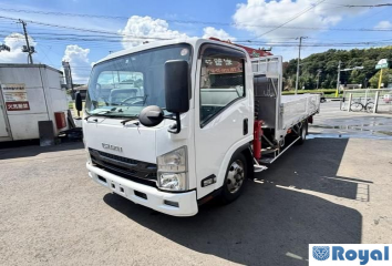 Isuzu ELF VAN