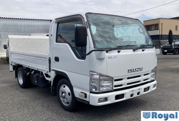 Isuzu ELF VAN