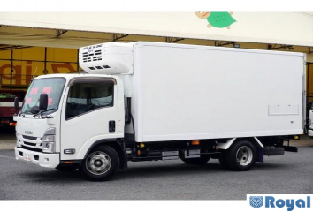 Isuzu ELF VAN