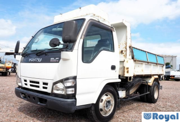 Isuzu ELF VAN