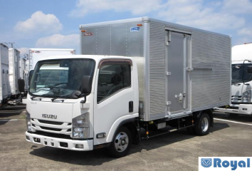 Isuzu ELF VAN