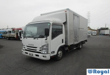 Isuzu ELF VAN