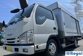 Isuzu ELF VAN