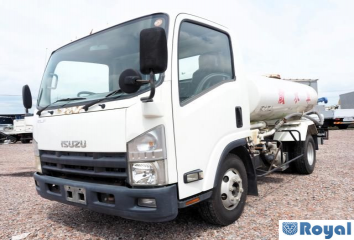 Isuzu ELF VAN