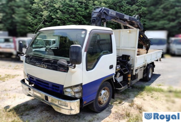 Isuzu ELF VAN
