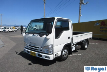Isuzu ELF VAN