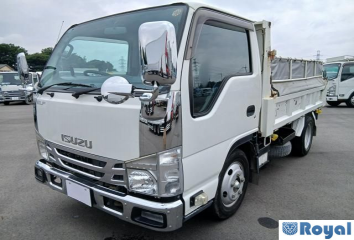 Isuzu ELF VAN