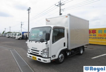 Isuzu ELF VAN
