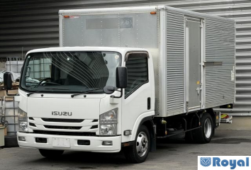Isuzu ELF VAN