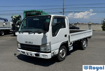 Isuzu ELF VAN