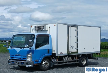 Isuzu ELF VAN