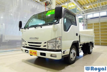 Isuzu ELF VAN