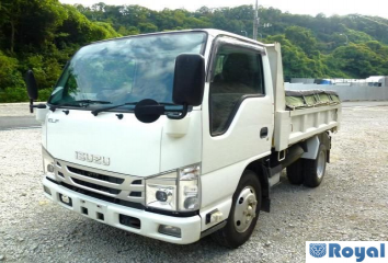 Isuzu ELF VAN
