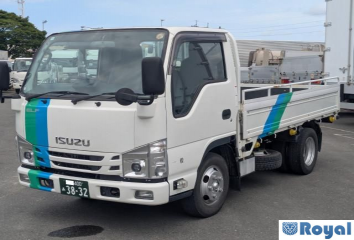 Isuzu ELF VAN