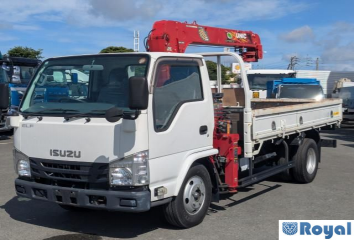 Isuzu ELF VAN