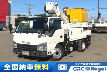 Isuzu ELF VAN