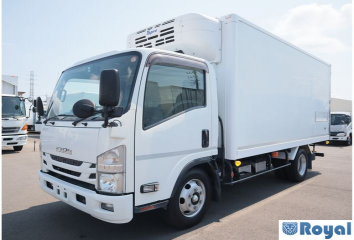 Isuzu ELF VAN