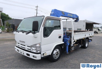 Isuzu ELF VAN