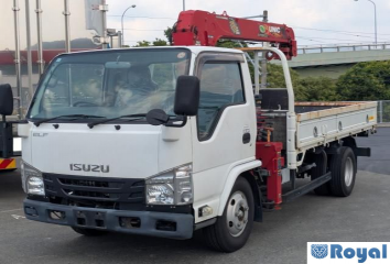 Isuzu ELF VAN