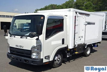 Isuzu ELF VAN