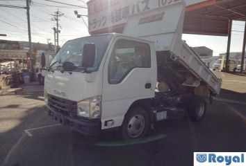 Isuzu ELF VAN