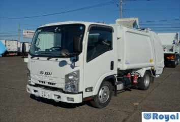 Isuzu ELF VAN