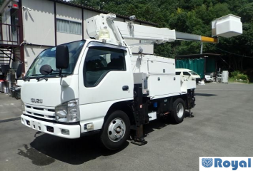 Isuzu ELF VAN