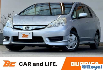 Honda FIT Shuttle