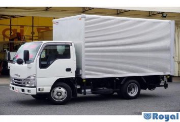Isuzu ELF VAN