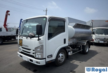 Isuzu ELF VAN