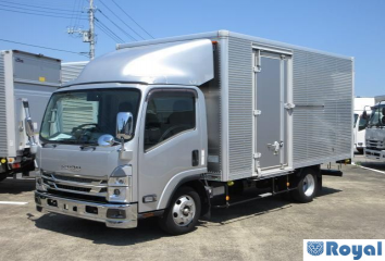 Isuzu ELF VAN