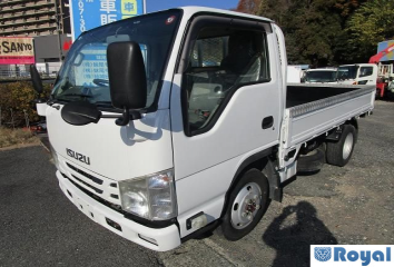 Isuzu ELF VAN