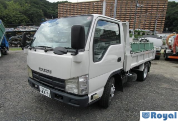 Isuzu ELF VAN