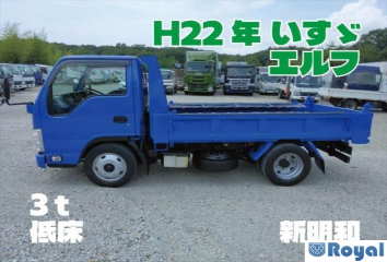 Isuzu ELF VAN