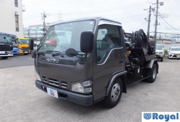 Isuzu ELF VAN