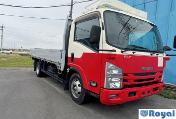 Isuzu ELF VAN