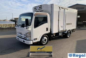Isuzu ELF VAN