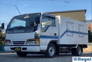 Isuzu ELF Truck